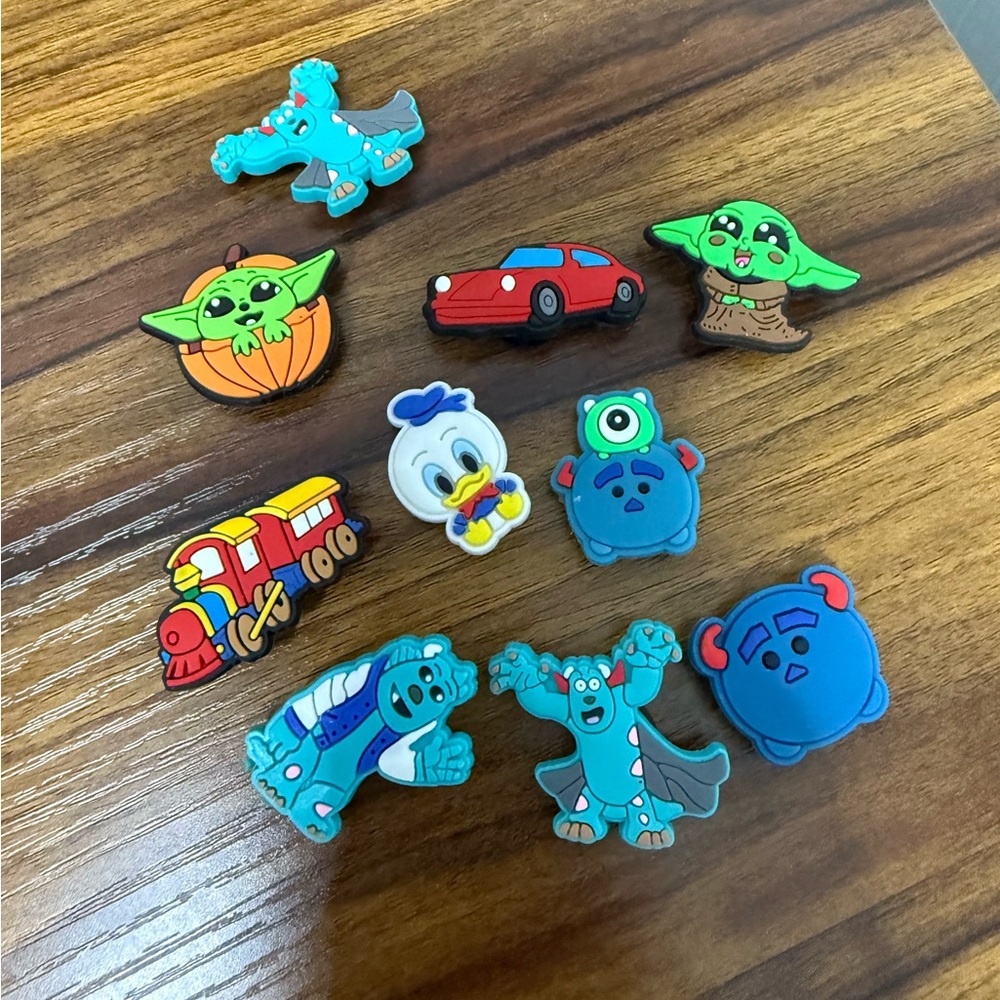 Croc Jibbitz (10)